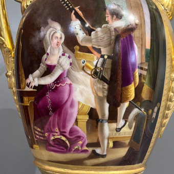 Парные вазы с галантными сюжетами, Франция, XIX век.